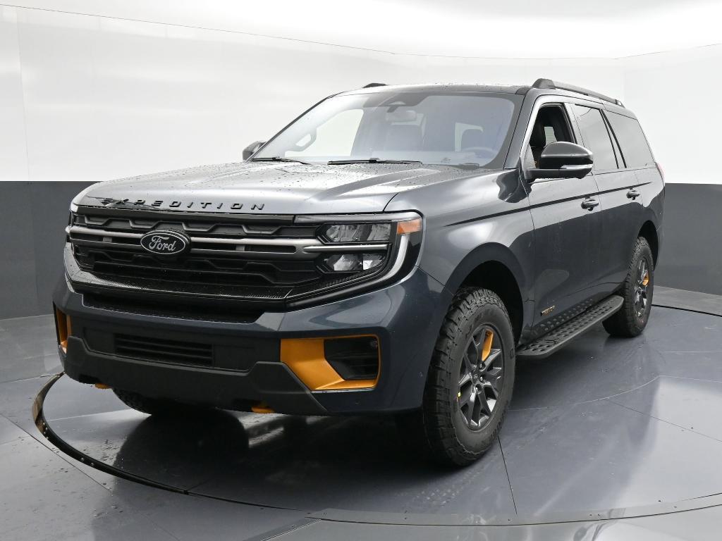 new 2025 Ford Expedition car, priced at $84,535