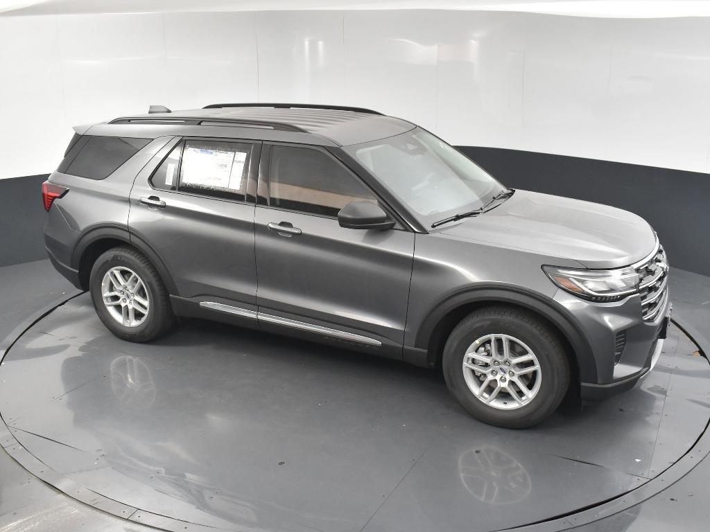 new 2025 Ford Explorer car, priced at $36,350