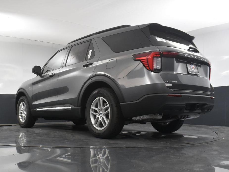 new 2025 Ford Explorer car, priced at $36,350