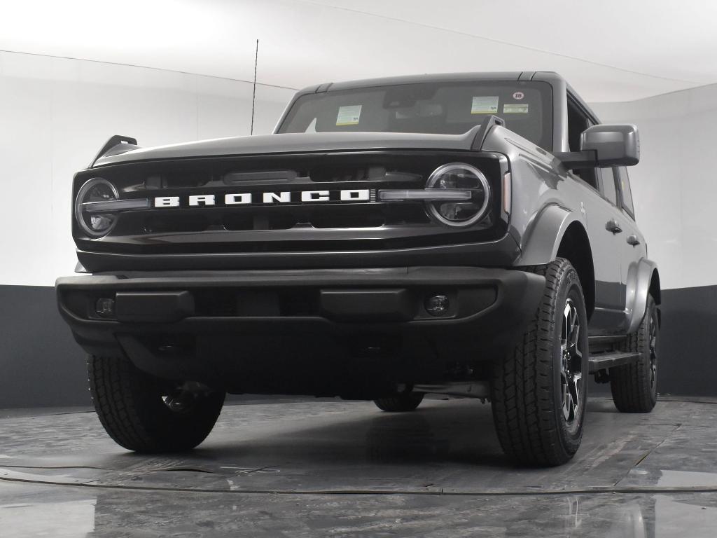 new 2024 Ford Bronco car, priced at $47,320