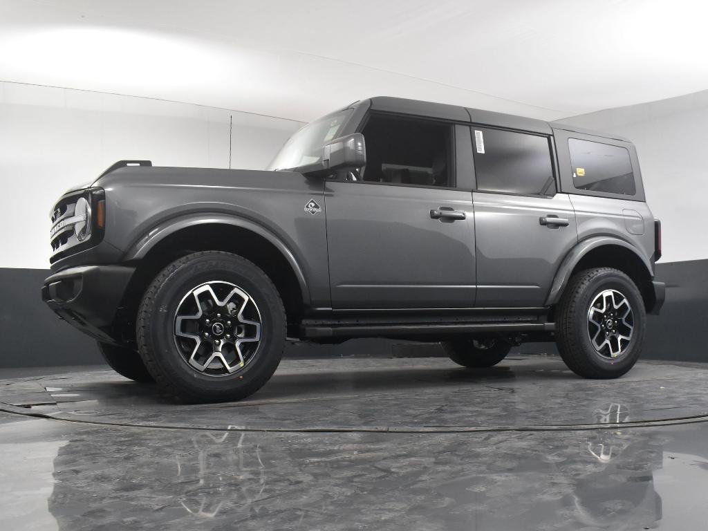 new 2024 Ford Bronco car, priced at $47,320