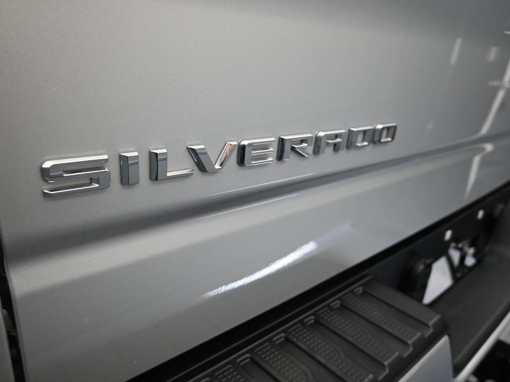 used 2020 Chevrolet Silverado 1500 car, priced at $25,994