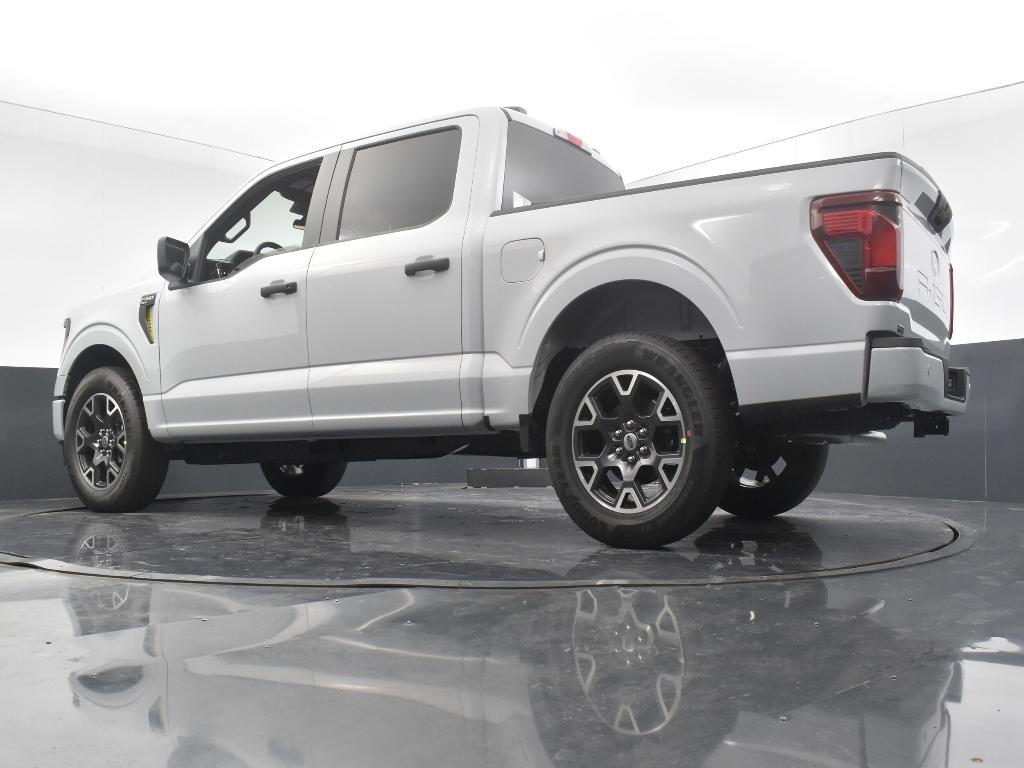 new 2025 Ford F-150 car, priced at $41,569