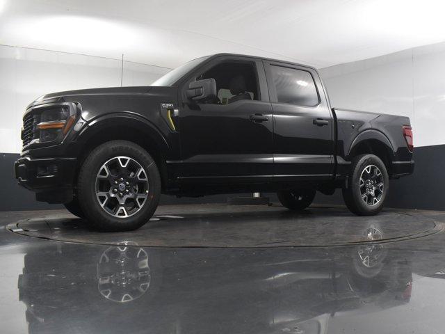 new 2024 Ford F-150 car, priced at $40,430