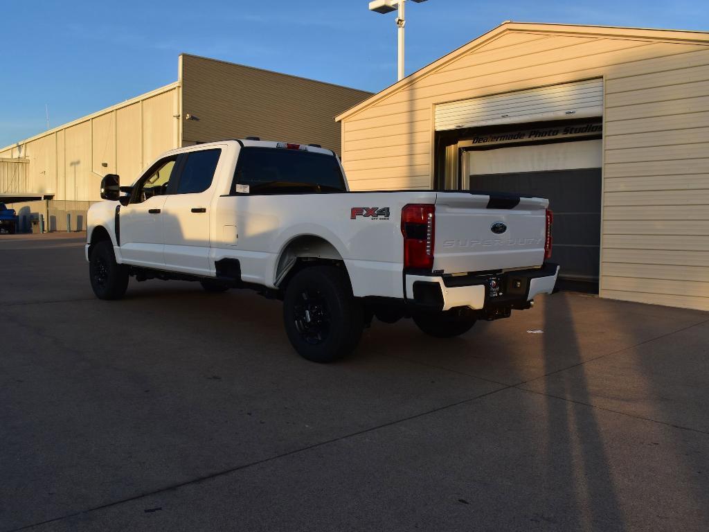 new 2024 Ford F-250 car, priced at $52,640