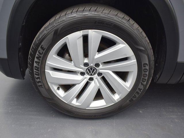 used 2021 Volkswagen Atlas Cross Sport car, priced at $26,994