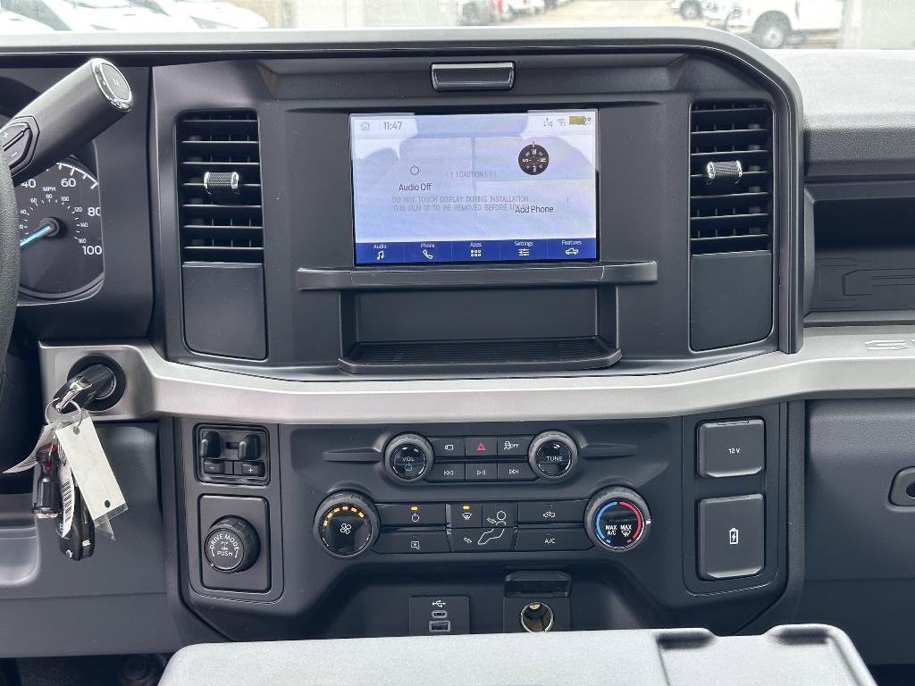 new 2025 Ford F-250 car, priced at $58,795