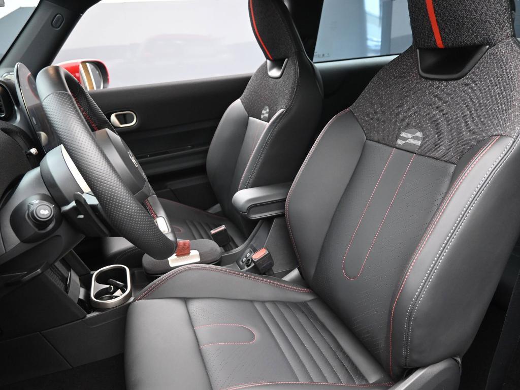 used 2025 MINI Hardtop car, priced at $36,894