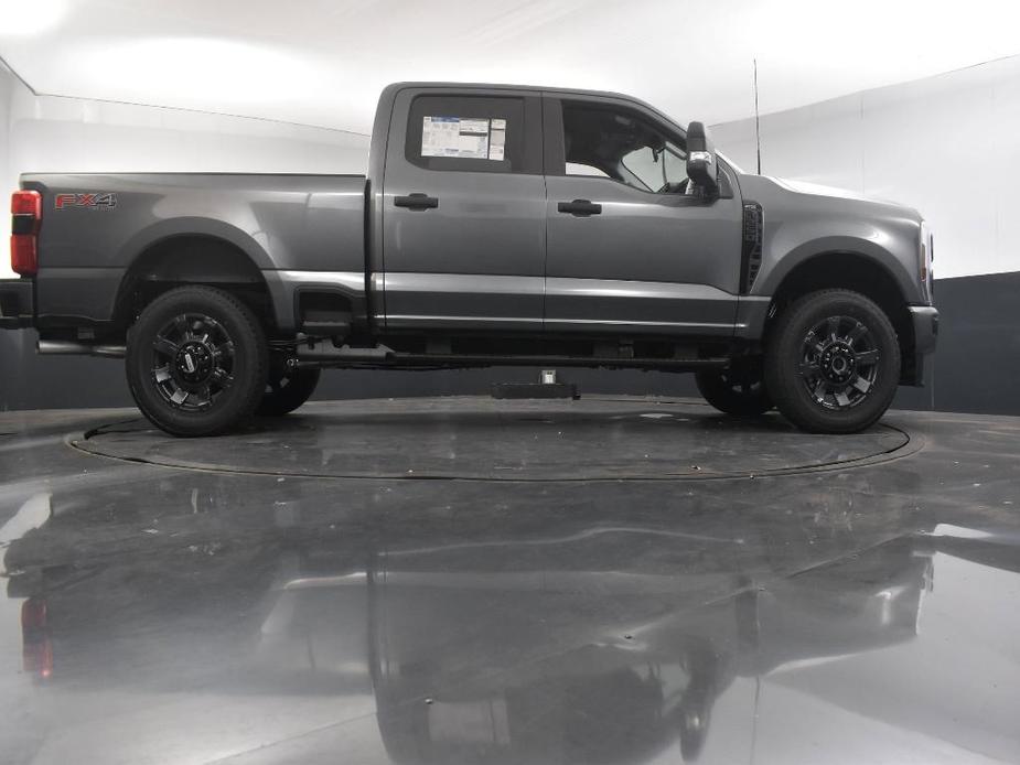 new 2024 Ford F-250 car, priced at $53,625