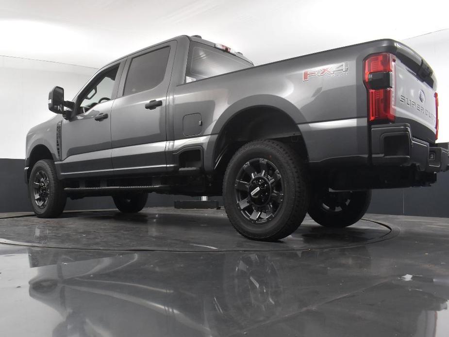 new 2024 Ford F-250 car, priced at $53,625