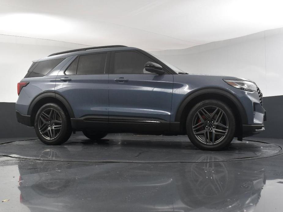 new 2025 Ford Explorer car, priced at $56,490