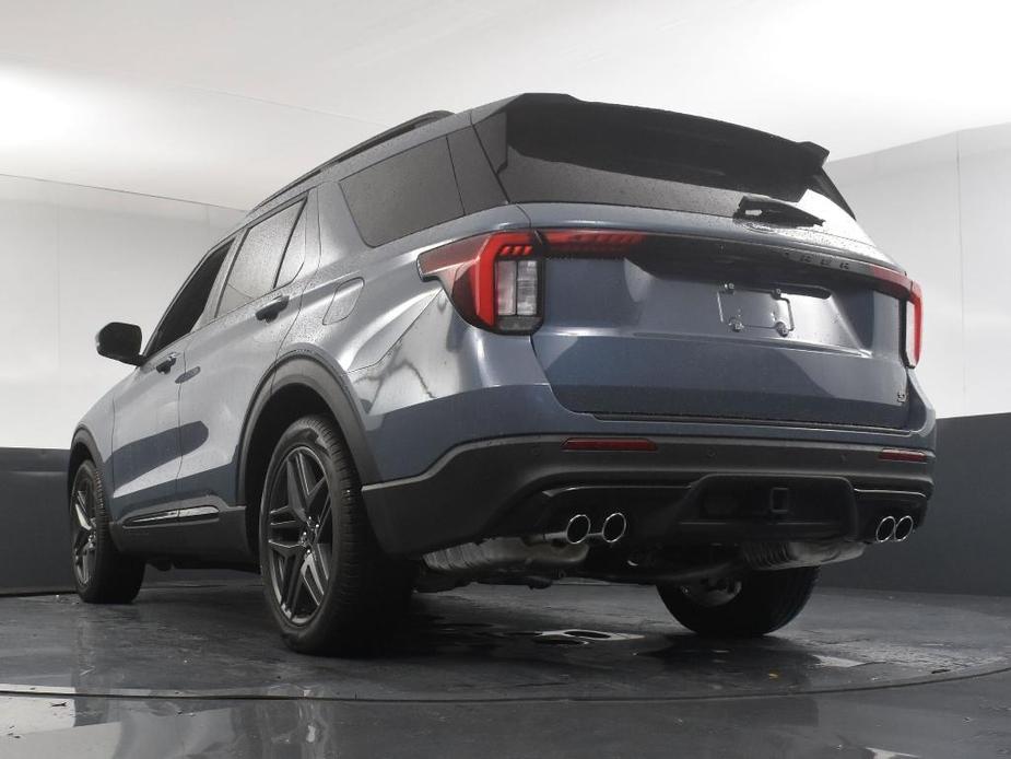 new 2025 Ford Explorer car, priced at $56,490