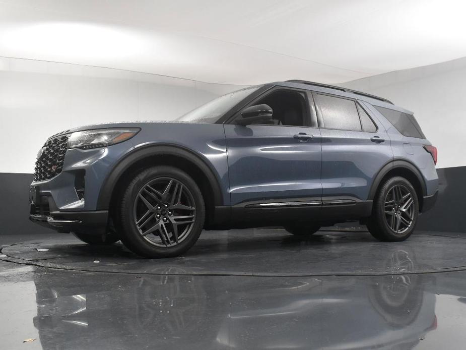 new 2025 Ford Explorer car, priced at $56,490