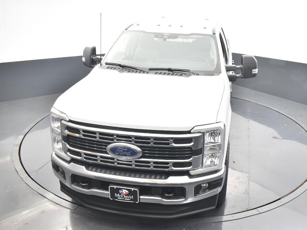 new 2025 Ford F-250 car, priced at $62,275