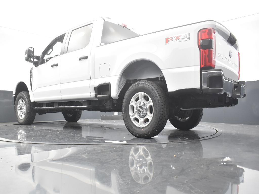 new 2025 Ford F-250 car, priced at $62,275