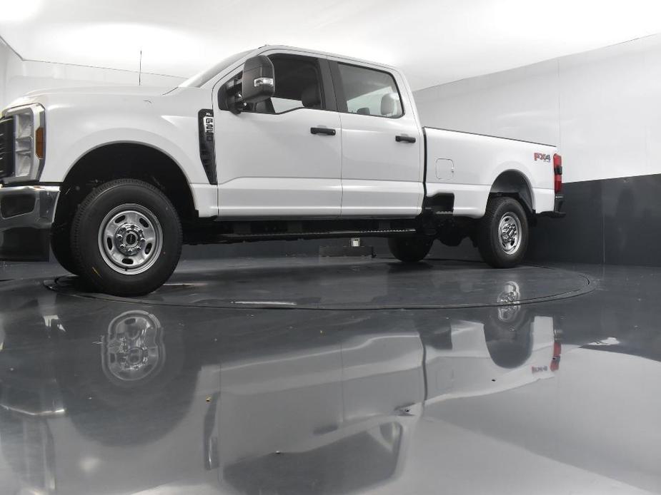 new 2024 Ford F-250 car, priced at $51,463