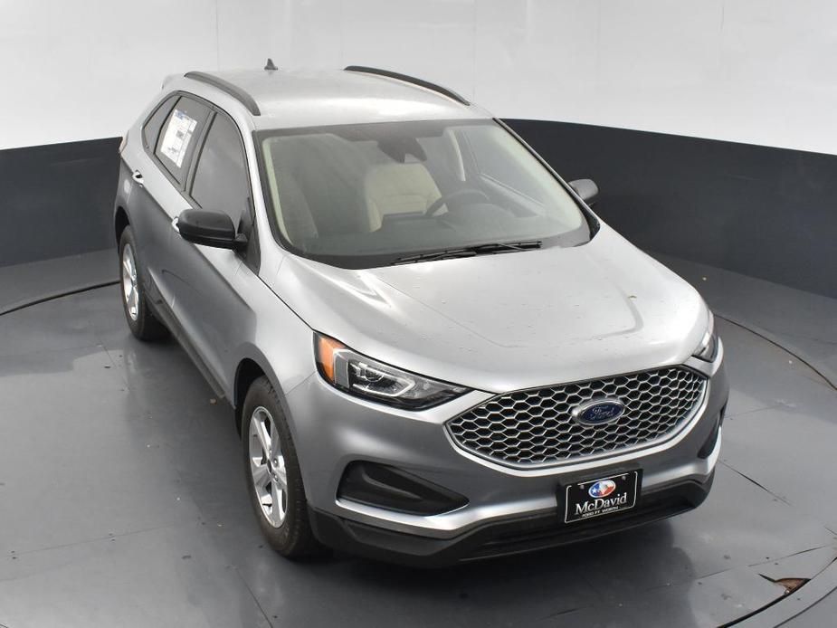 new 2024 Ford Edge car, priced at $29,425