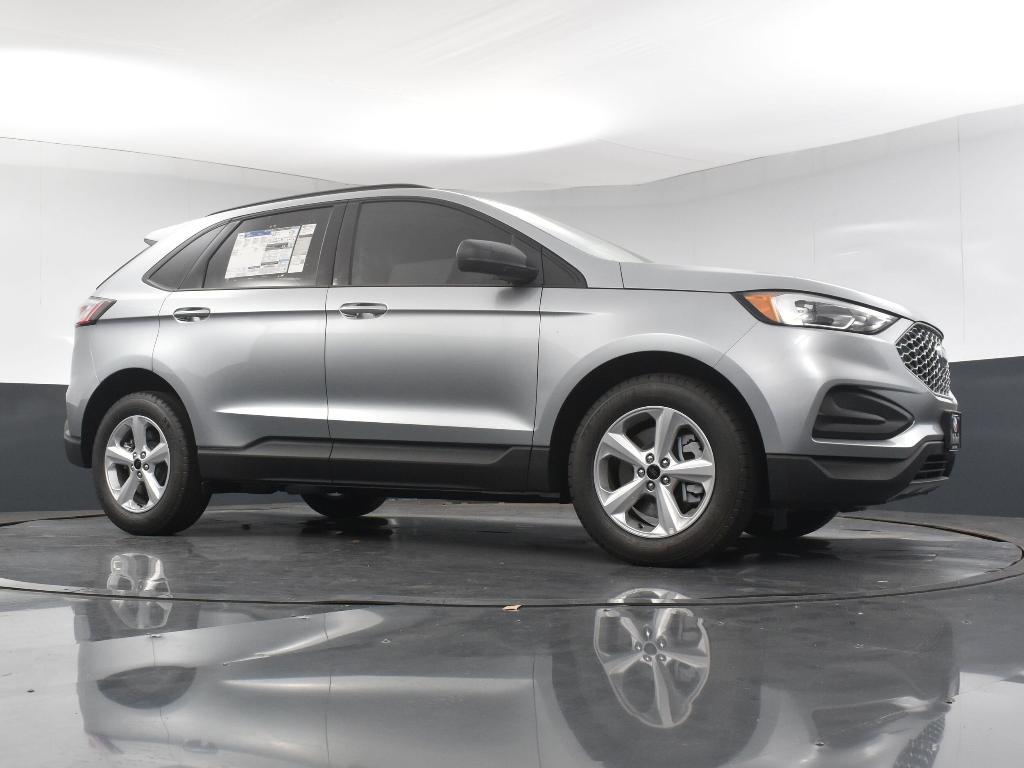 new 2024 Ford Edge car, priced at $29,425