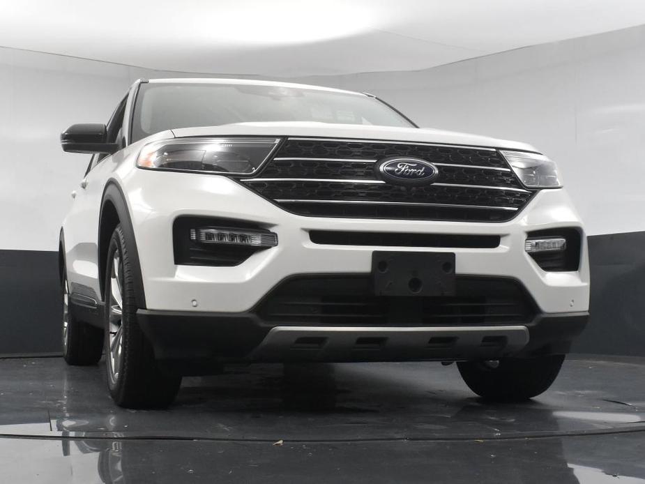 new 2024 Ford Explorer car, priced at $42,215