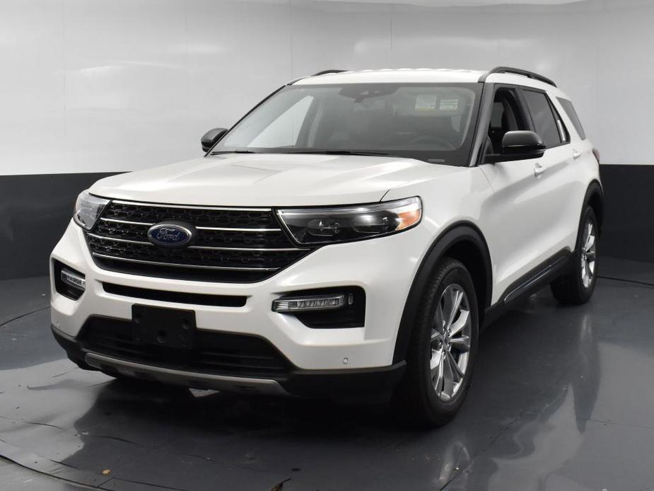 new 2024 Ford Explorer car, priced at $42,215