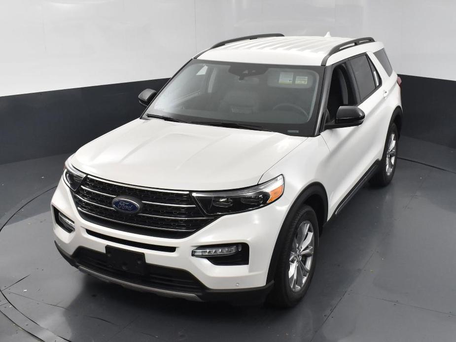 new 2024 Ford Explorer car, priced at $42,215