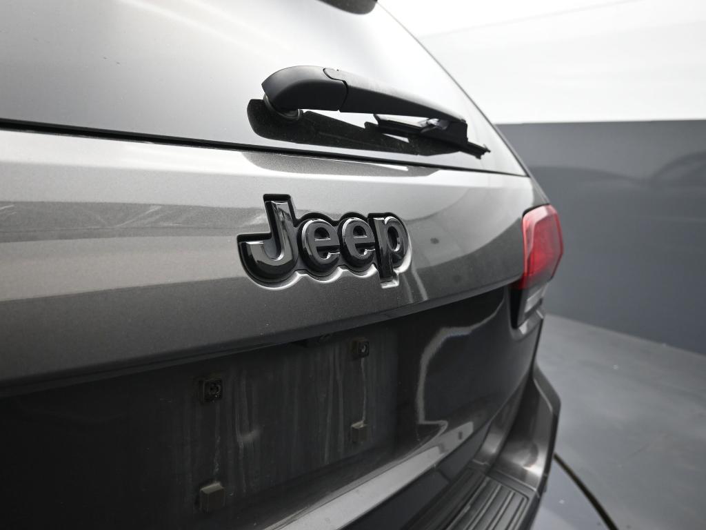 used 2020 Jeep Grand Cherokee car, priced at $16,993