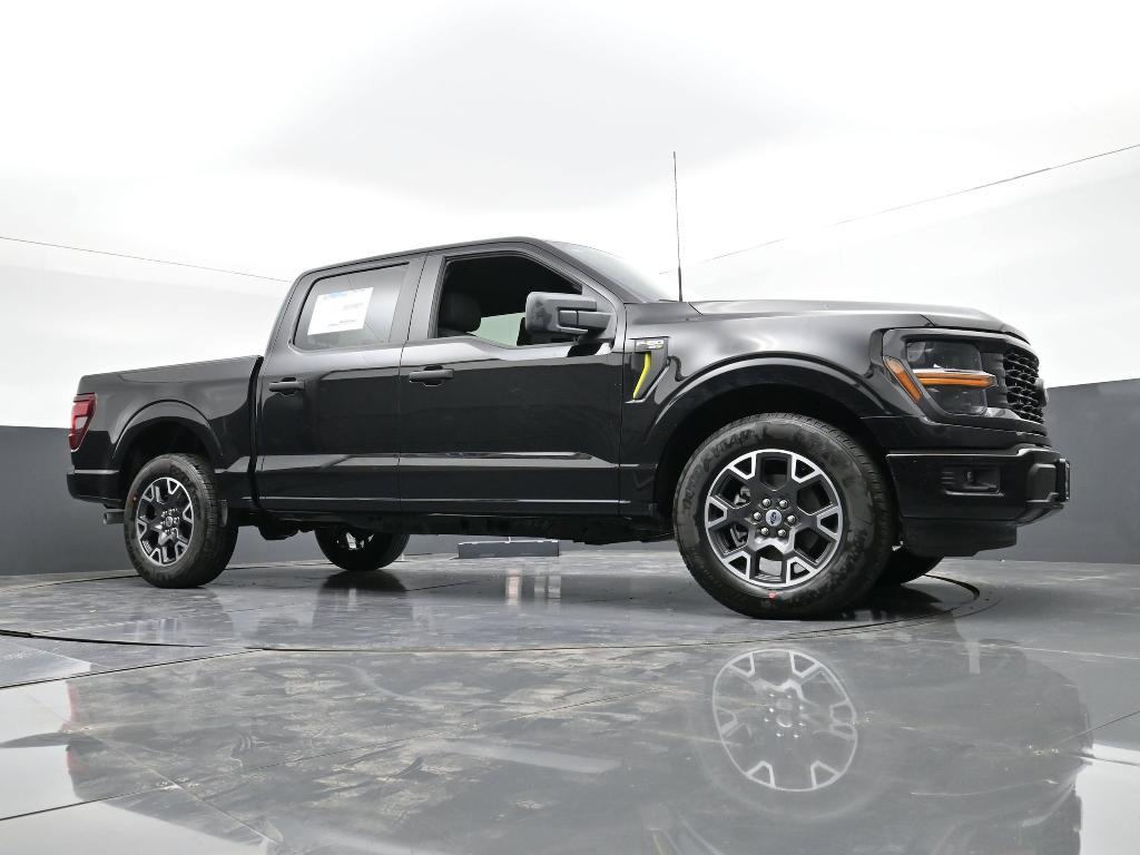 new 2025 Ford F-150 car, priced at $44,388