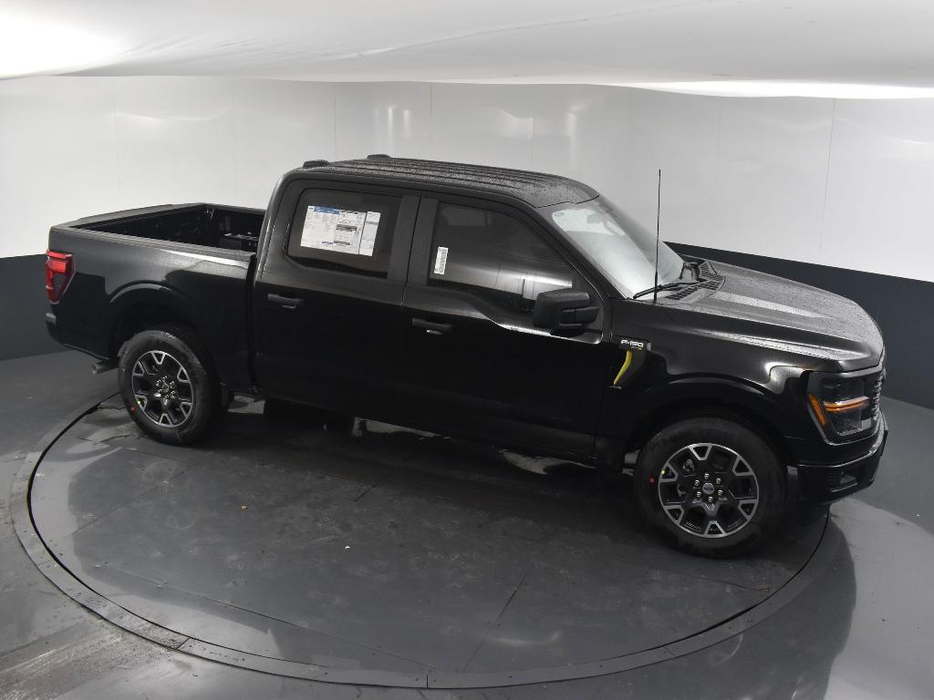 new 2024 Ford F-150 car, priced at $40,590