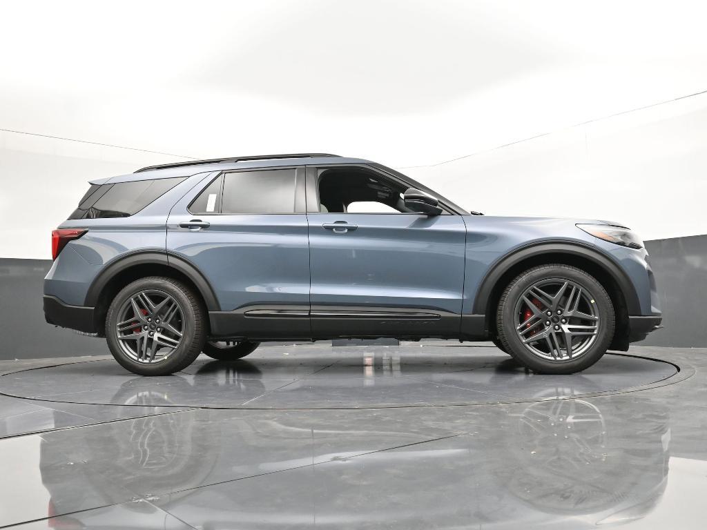 new 2025 Ford Explorer car, priced at $55,910