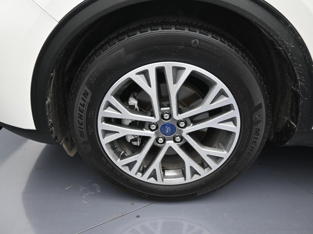 used 2022 Ford Escape car, priced at $22,694