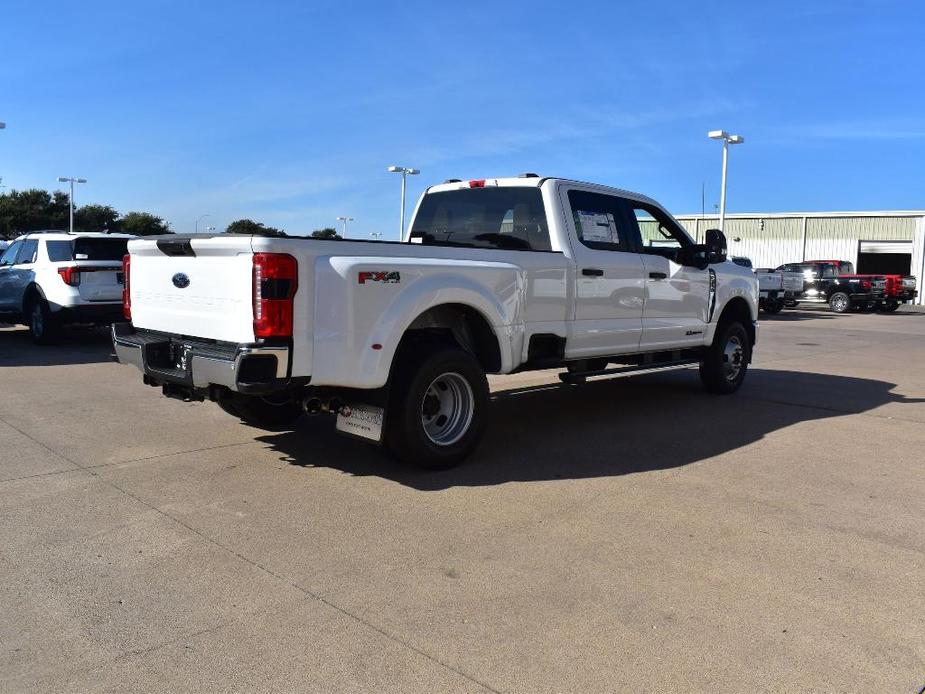 new 2024 Ford F-350 car, priced at $65,925