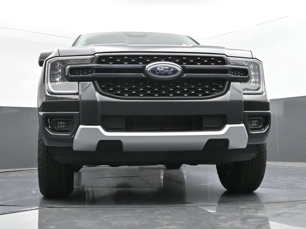 new 2025 Ford Ranger car, priced at $32,981
