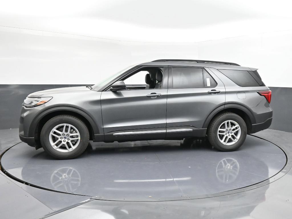 new 2025 Ford Explorer car, priced at $38,665