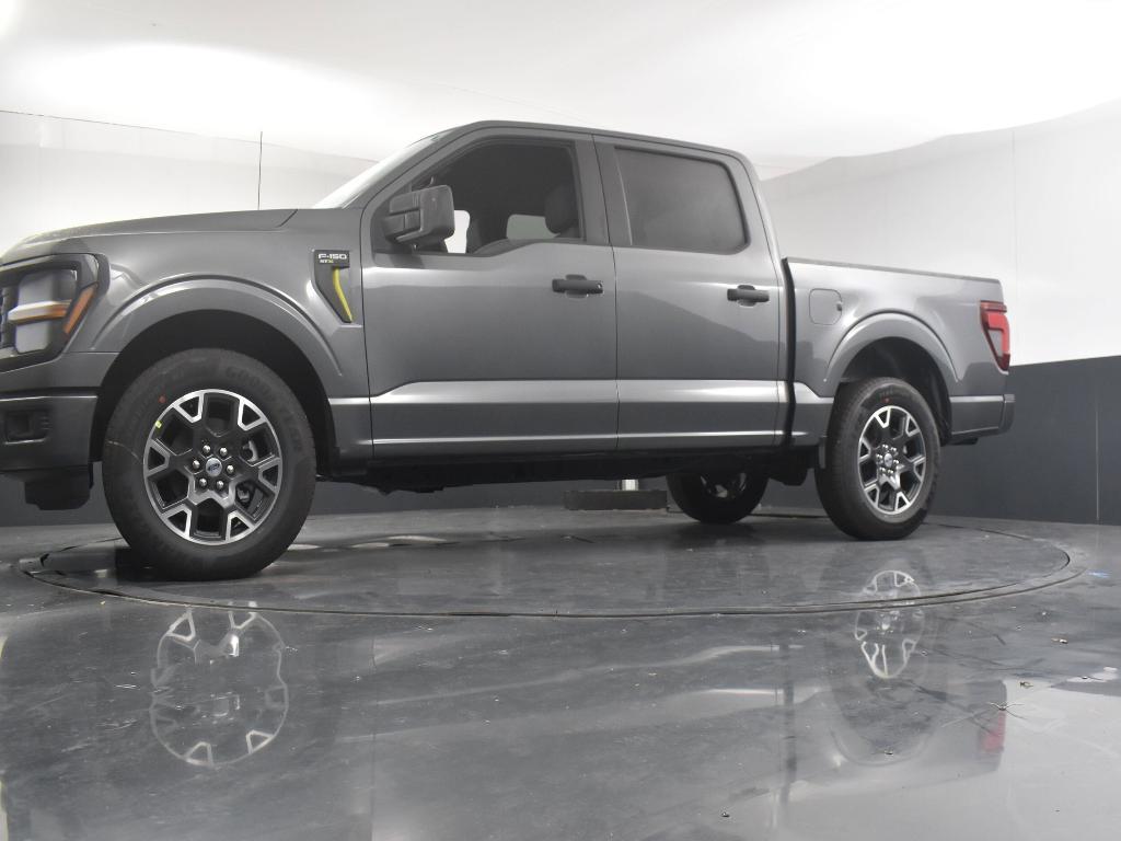 new 2025 Ford F-150 car, priced at $41,404