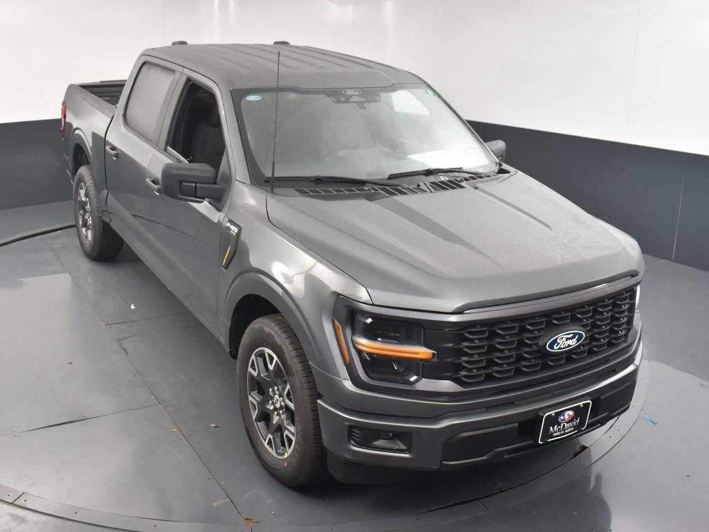 new 2025 Ford F-150 car, priced at $41,404
