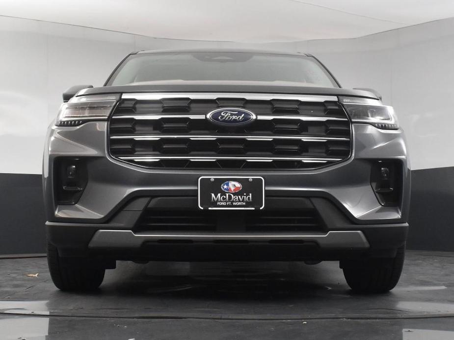 new 2025 Ford Explorer car, priced at $39,710