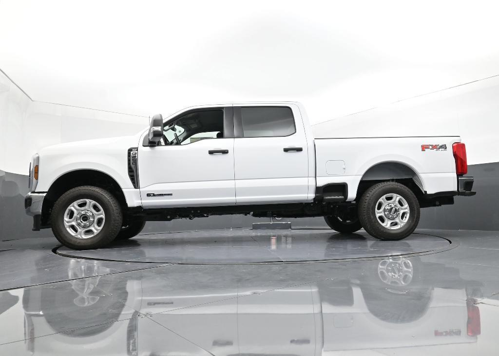new 2025 Ford F-250 car, priced at $70,290