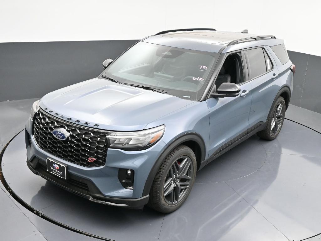 new 2025 Ford Explorer car, priced at $55,280