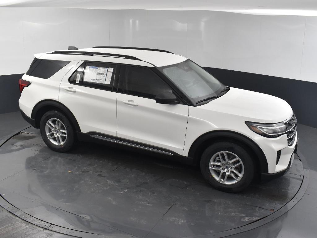 new 2025 Ford Explorer car, priced at $37,245