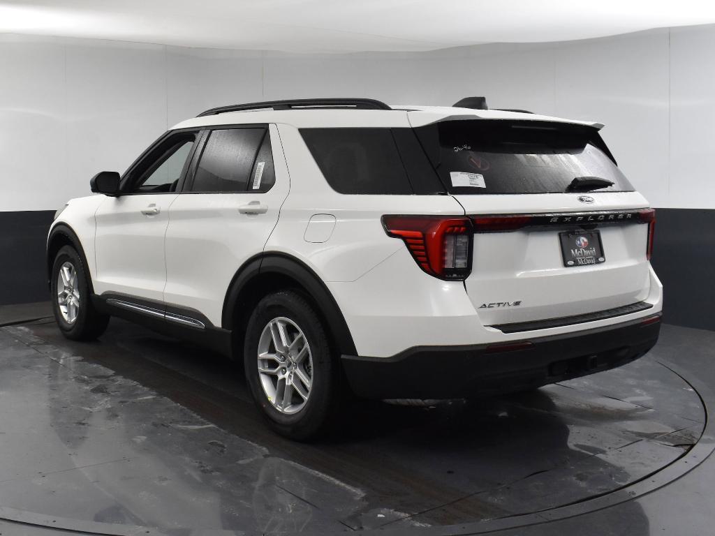 new 2025 Ford Explorer car, priced at $37,245