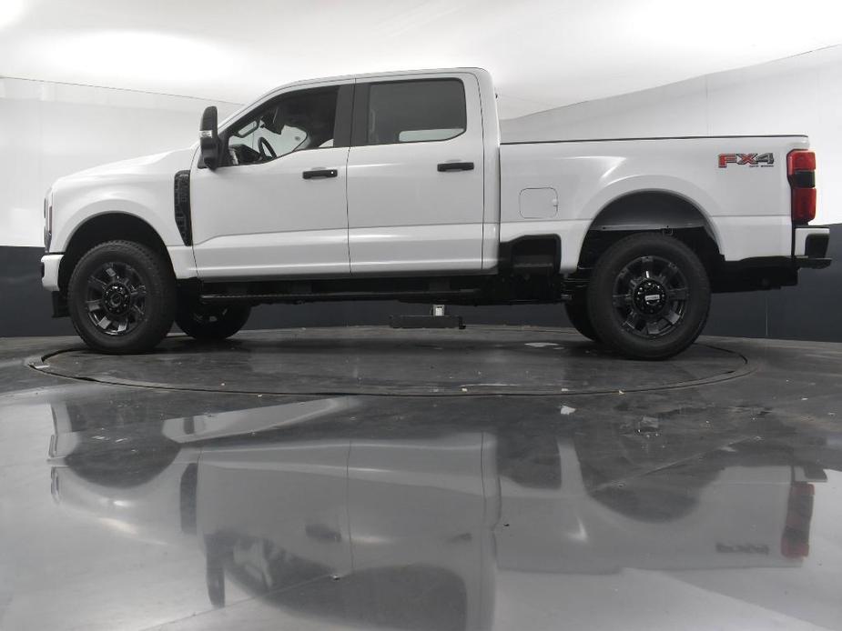 new 2024 Ford F-250 car, priced at $53,625