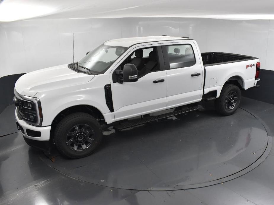 new 2024 Ford F-250 car, priced at $53,625