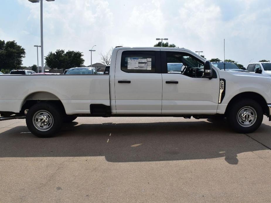 new 2024 Ford F-250 car, priced at $45,580