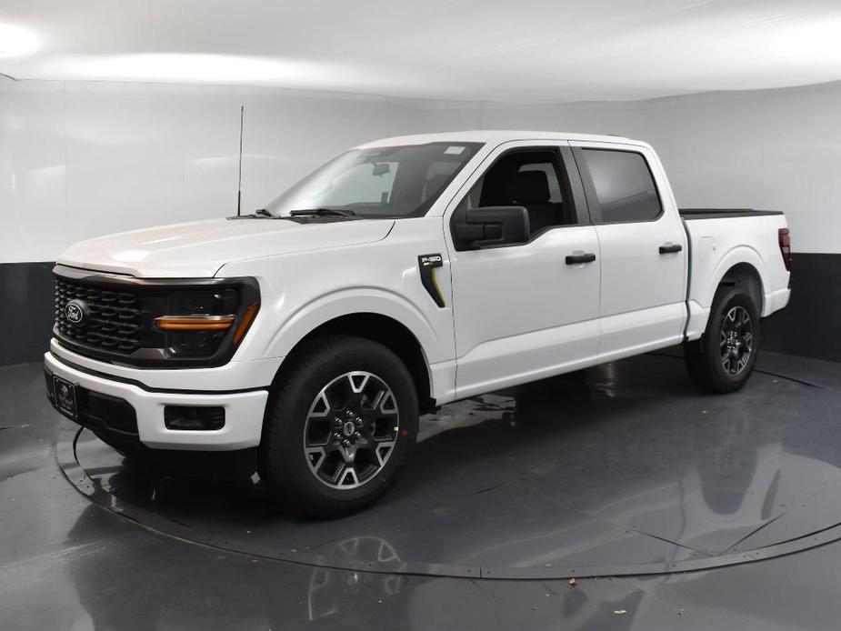 new 2024 Ford F-150 car, priced at $41,990