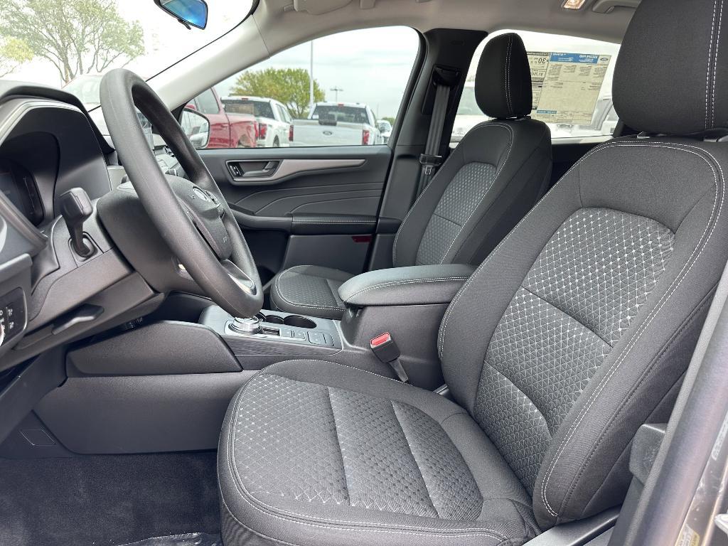 new 2025 Ford Escape car, priced at $28,667