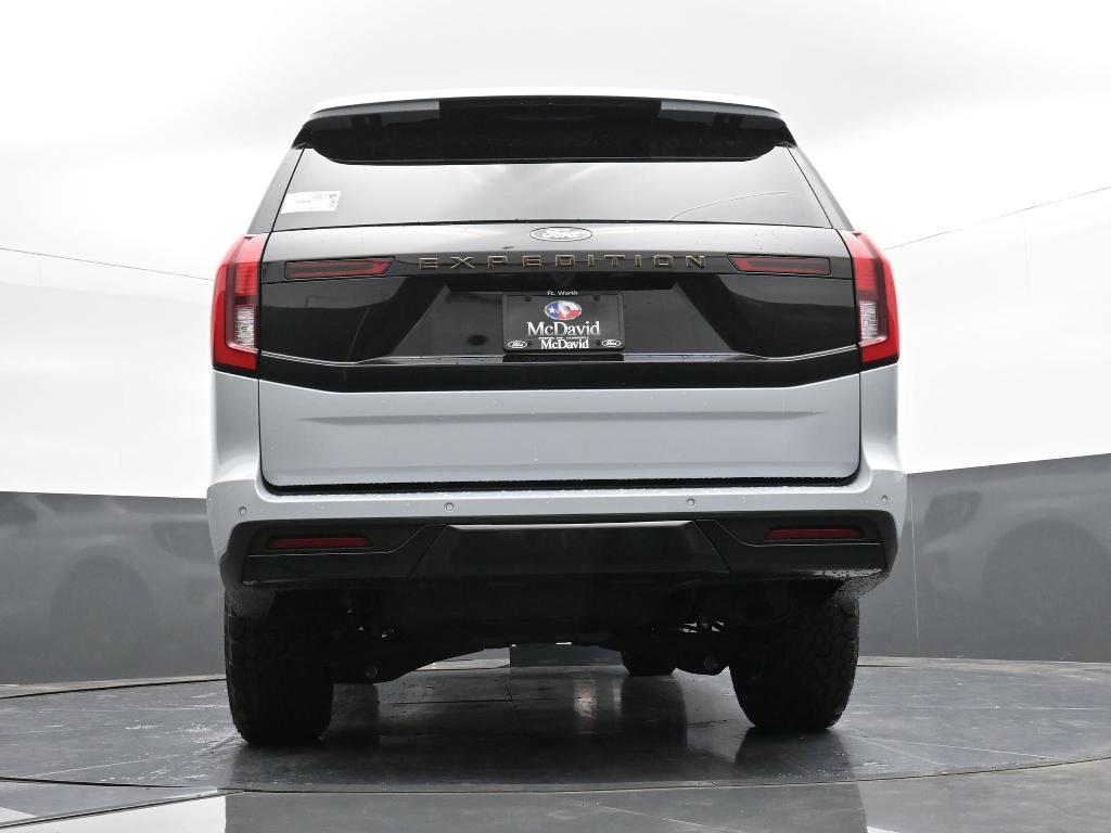 new 2025 Ford Expedition car, priced at $80,813