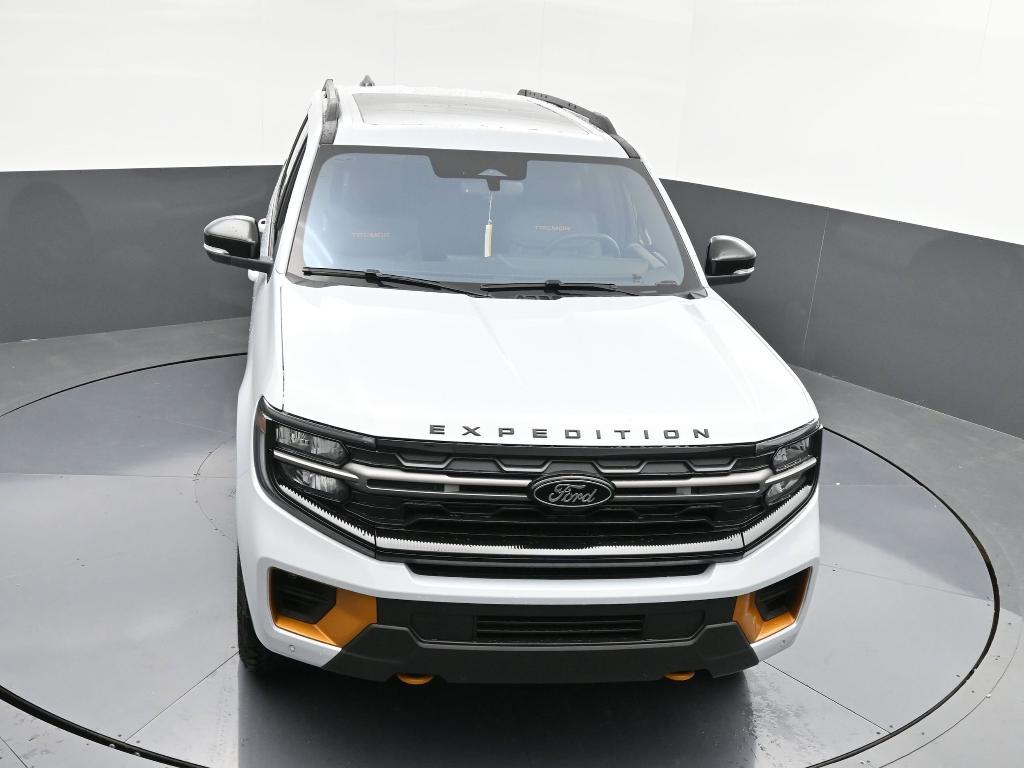 new 2025 Ford Expedition car, priced at $80,813