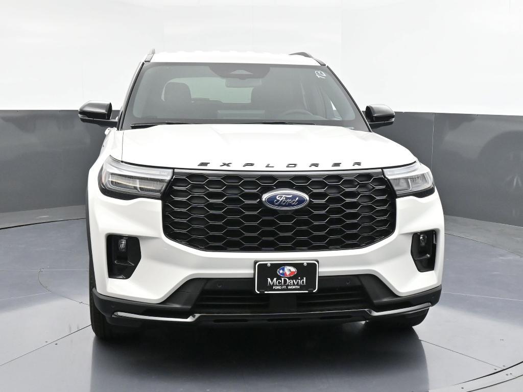 new 2025 Ford Explorer car, priced at $41,970