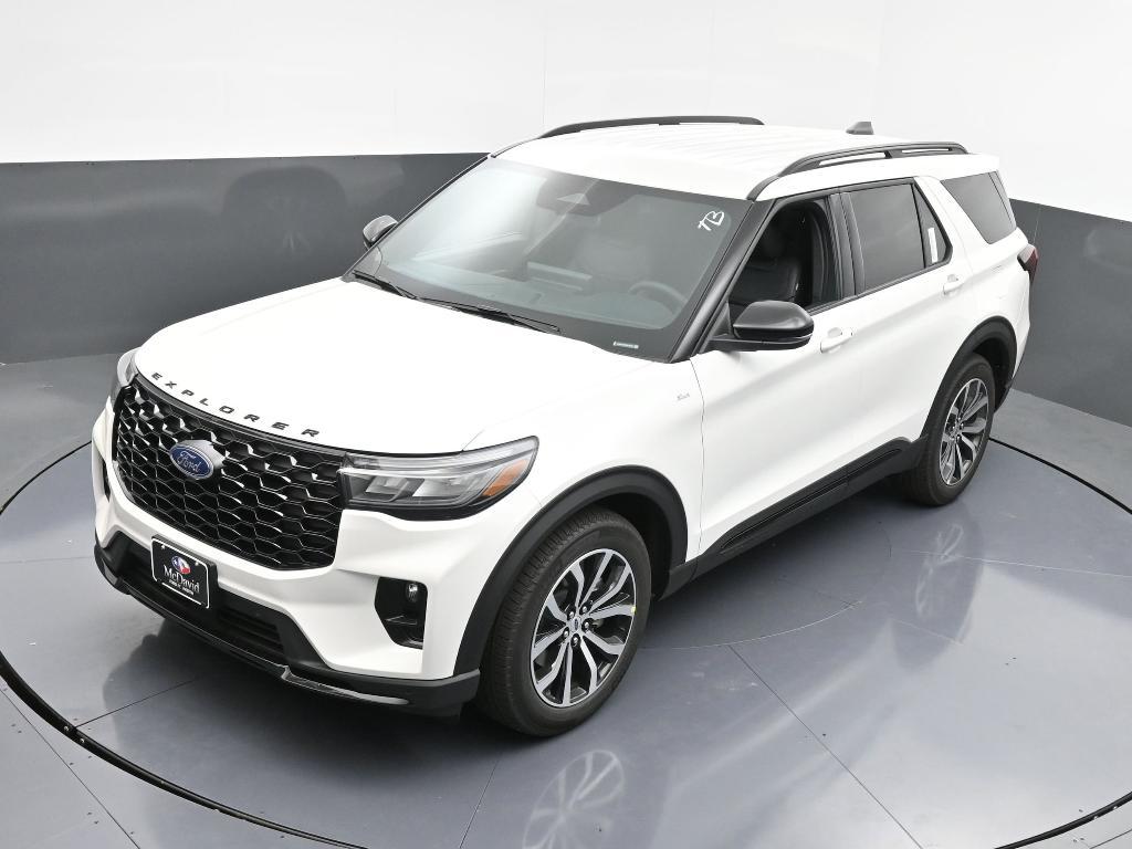new 2025 Ford Explorer car, priced at $41,970