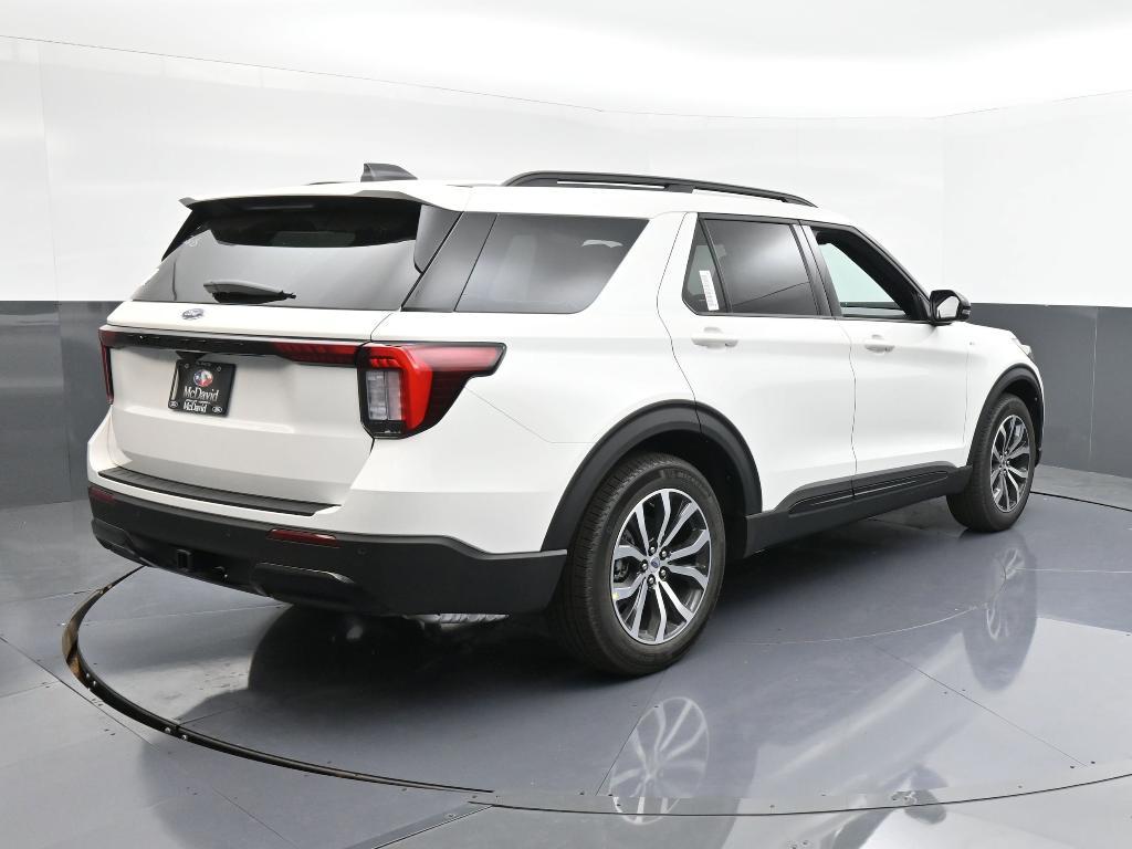 new 2025 Ford Explorer car, priced at $41,970